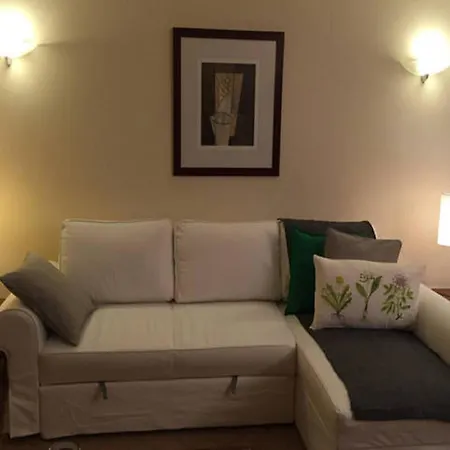 Apartment In The Heart Of Lisbon-altis *